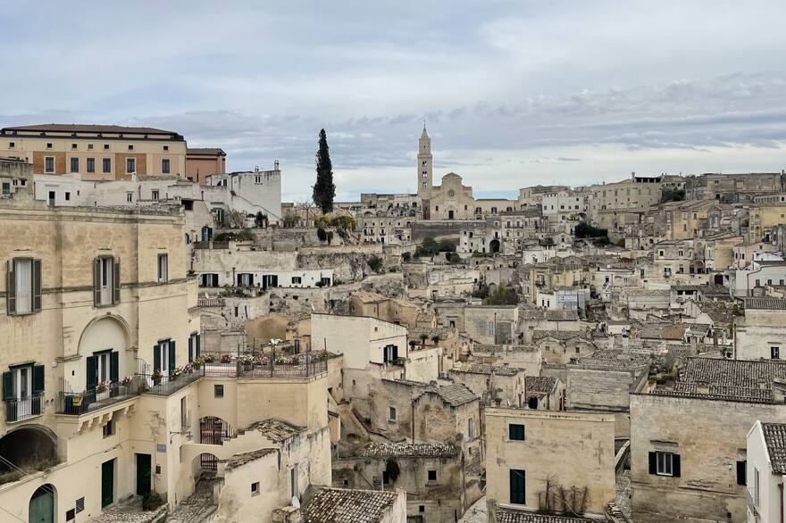 Turismo de raíces: la apuesta de Italia para atraer a 80 millones de descendientes y revitalizar sus pueblos