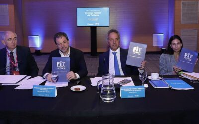 El CFT fue escenario de la entrega oficial de invitaciones para FIT 2025